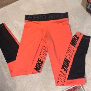 Nike compression leggings